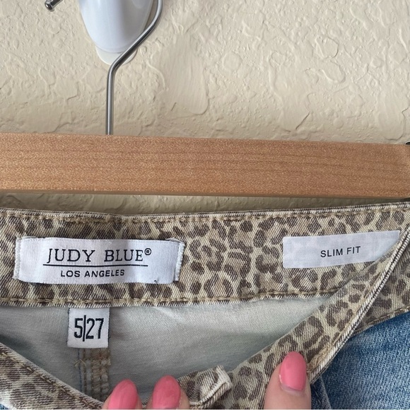 Judy Blue | Women's Cheetah Camo Block High Rise Slim Fit Jeans Size 27 - Picture 6 of 9
